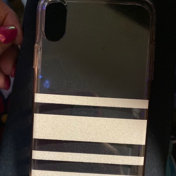 iPhone case - Picture 2 of 2